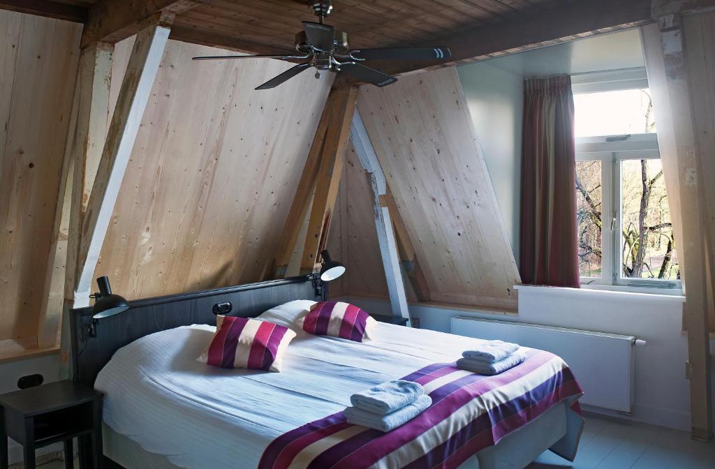 Hotel Logis Restaurant Lunia 4*
